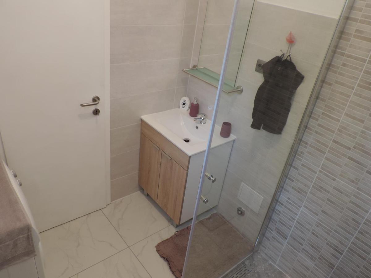 Apartment Carla Split Eksteriør billede